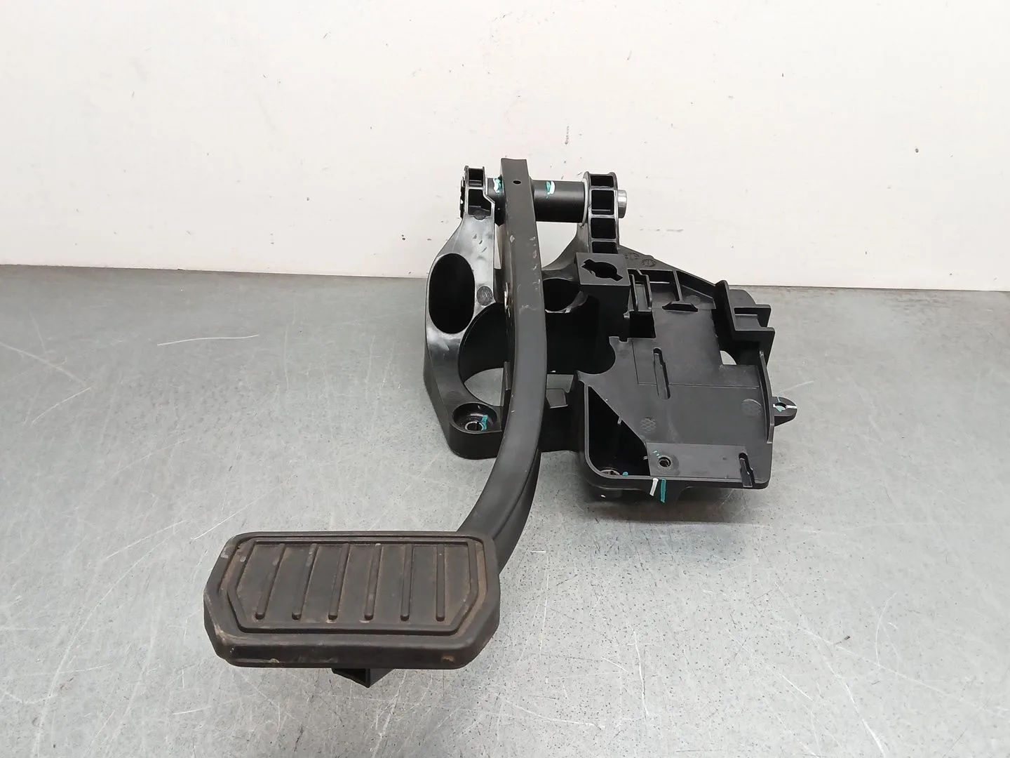 Pedal Freno para Tesla Model 3 (5Yj3)