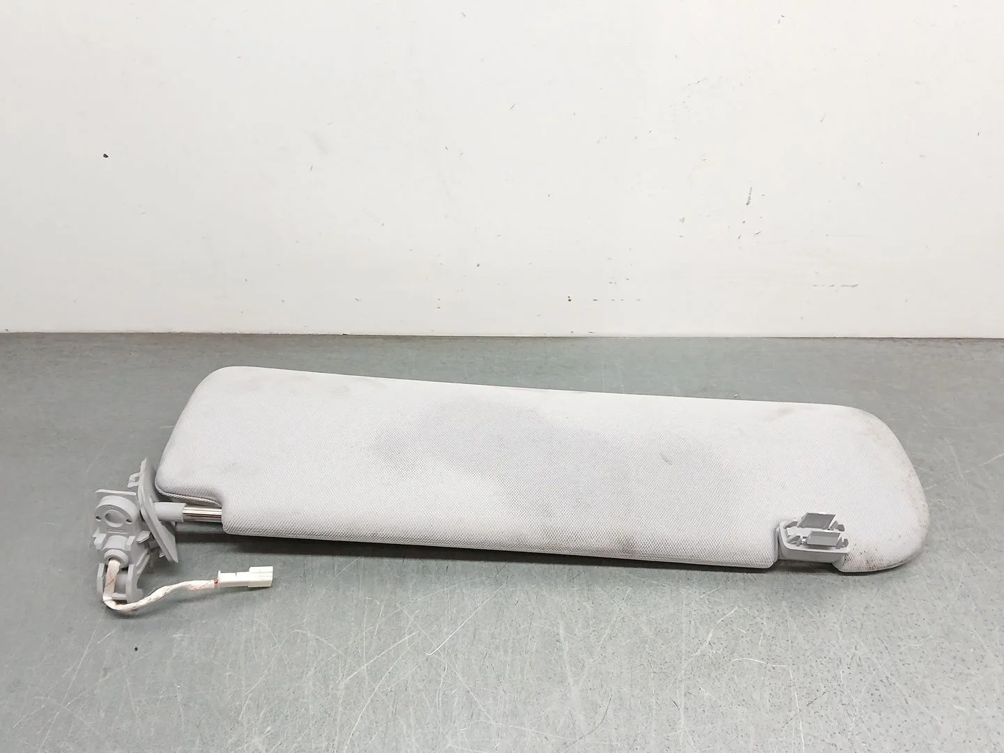 Parasol Izquierdo para Tesla Model 3 (5Yj3)