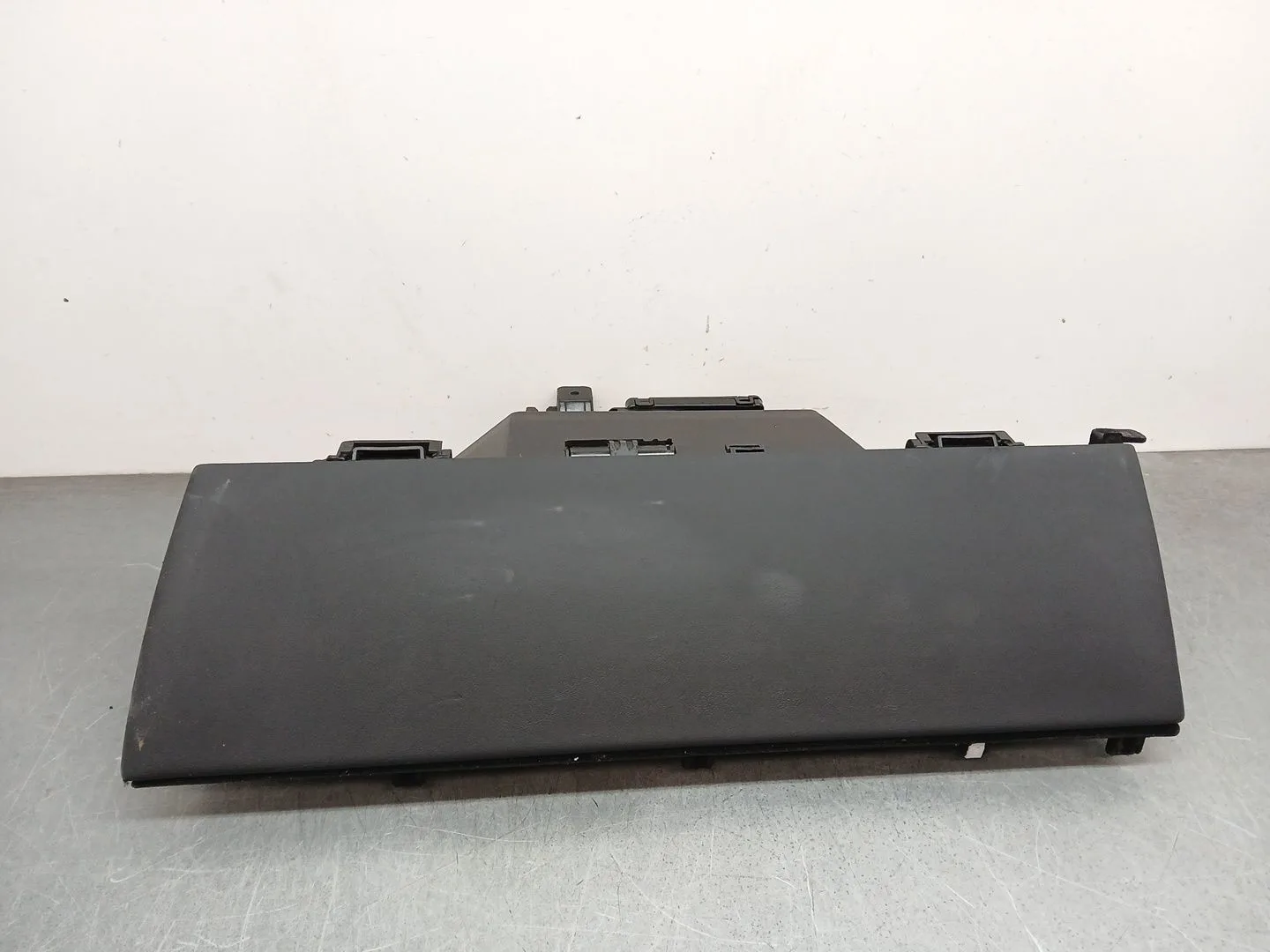 Guantera para Tesla Model 3 (5Yj3)