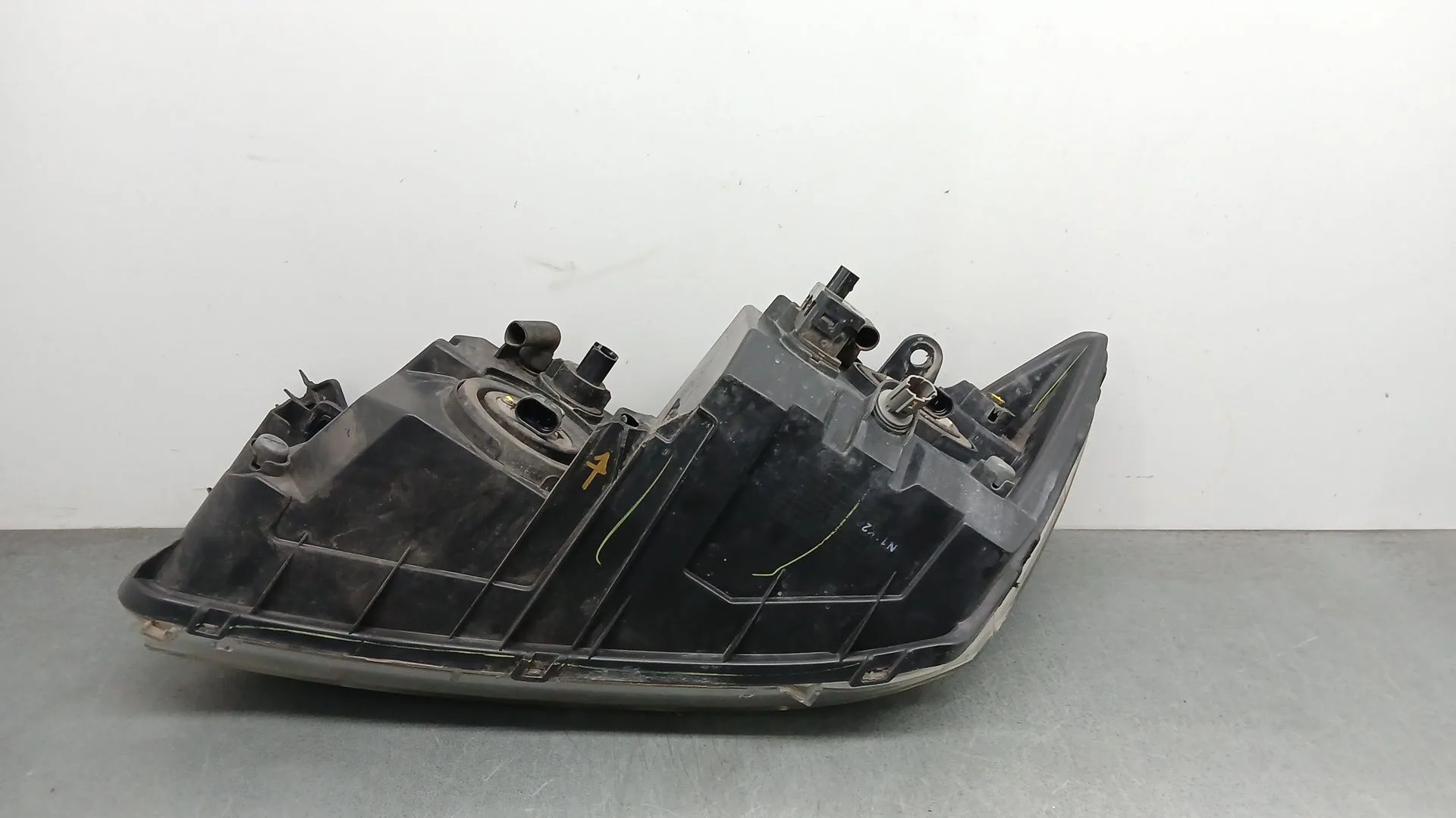 Faro Derecho para Fiat Freemont (345_)