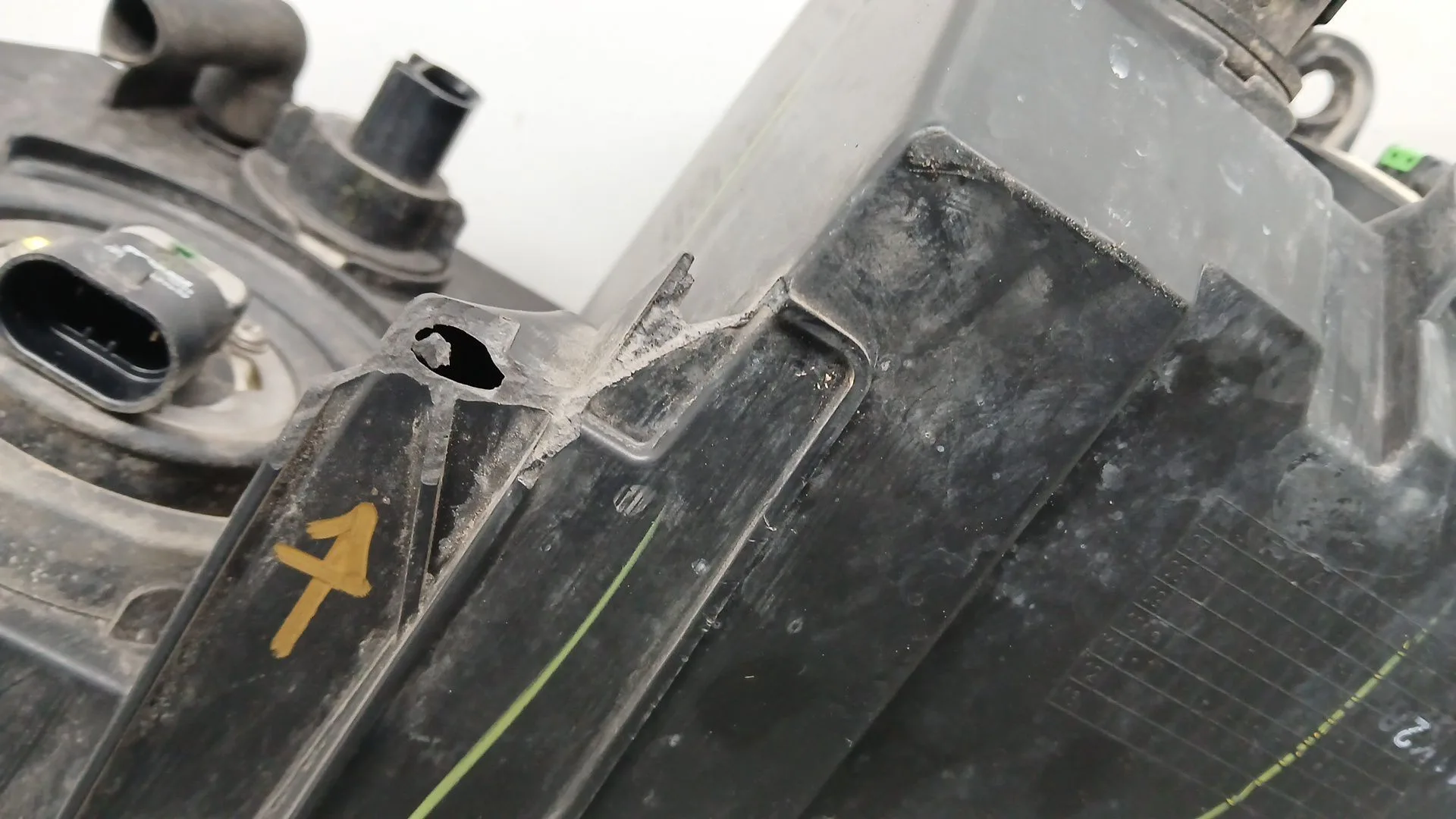 Faro Derecho para Fiat Freemont (345_)