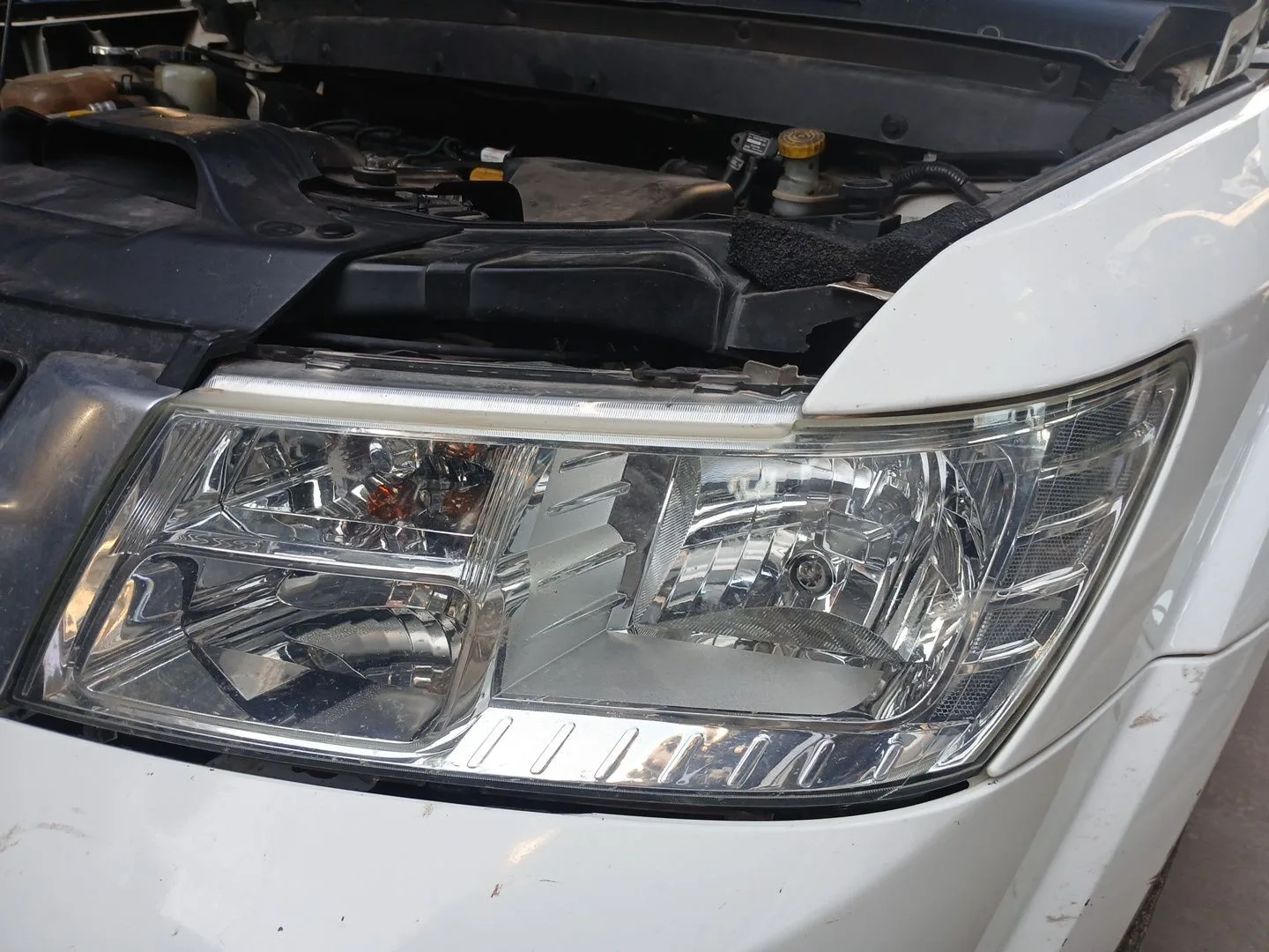 Faro Izquierdo para Fiat Freemont (345_)