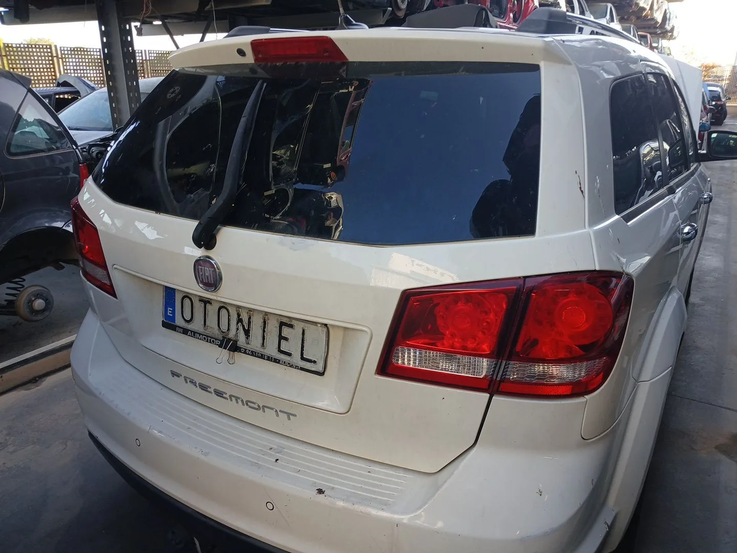 Porton Trasero para Fiat Freemont (345_)