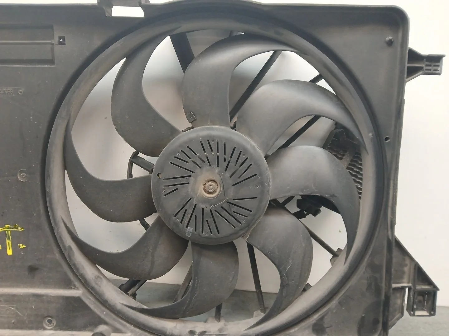 Electroventilador para Ford Focus Iii Turnier