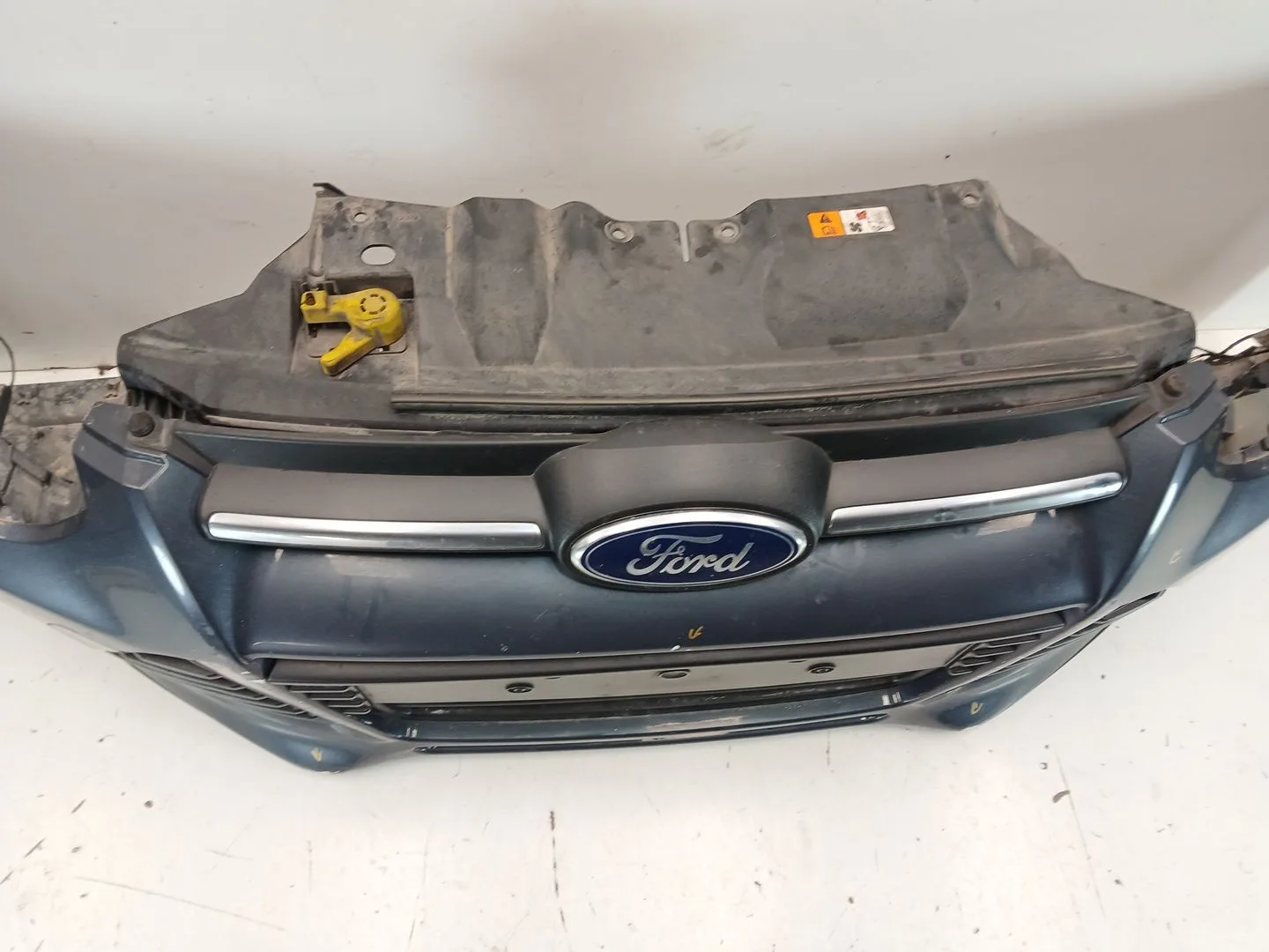 Paragolpes Delantero para Ford Focus Iii Turnier