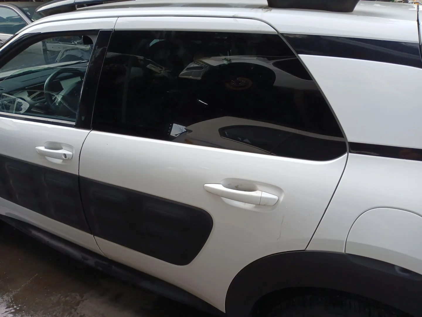 Puerta Trasera Izquierda para Citroën C4 Cactus