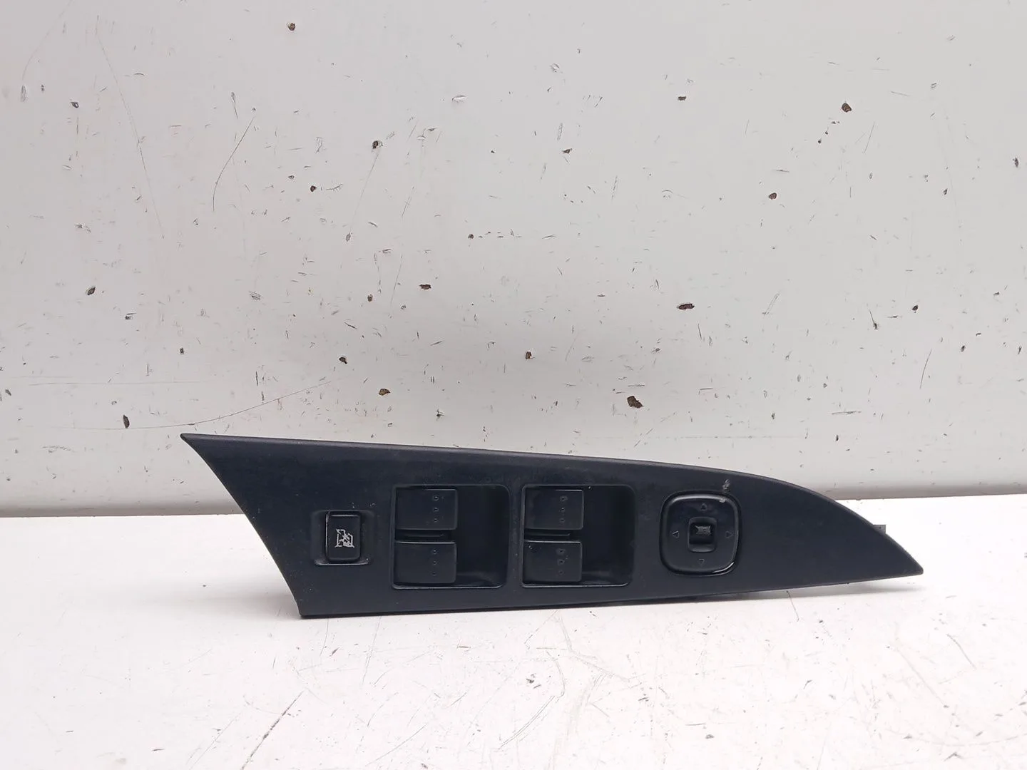 Mando Elevalunas Delantero Izquierdo para Mazda 3 (Bk)