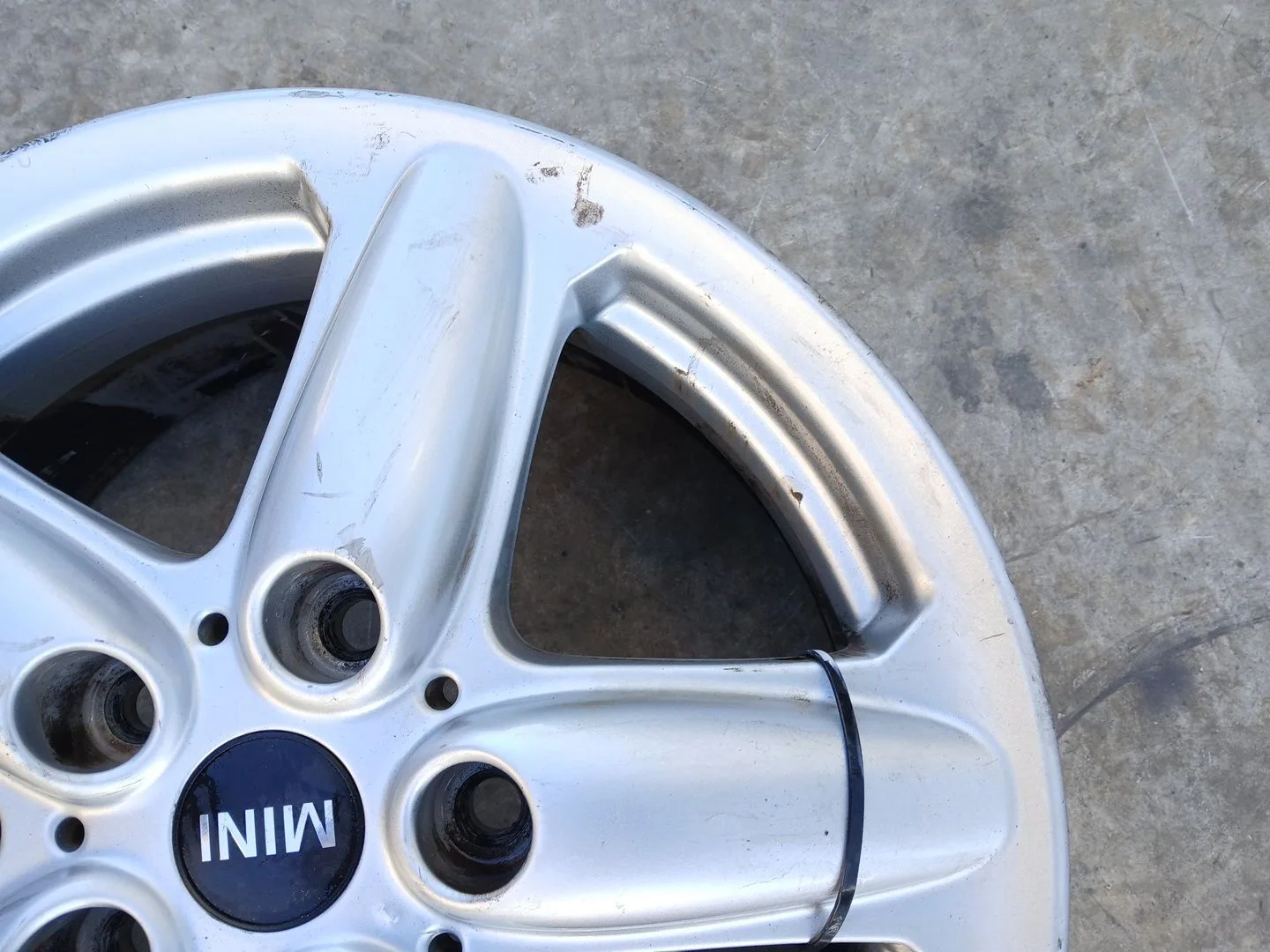 Llanta Delantera Izquierda para Mini Mini Countryman (R60)
