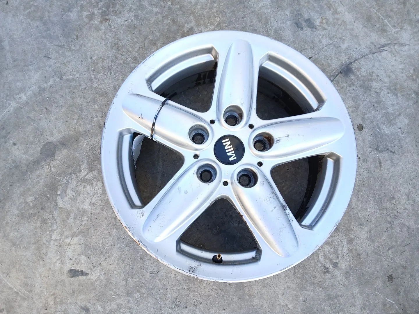 Llanta Trasera Derecha para Mini Mini Countryman (R60)