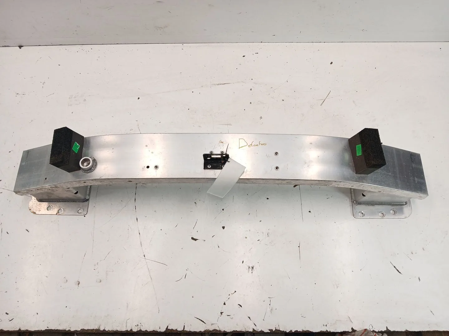 Refuerzo Paragolpes Delantero para Omoda 5