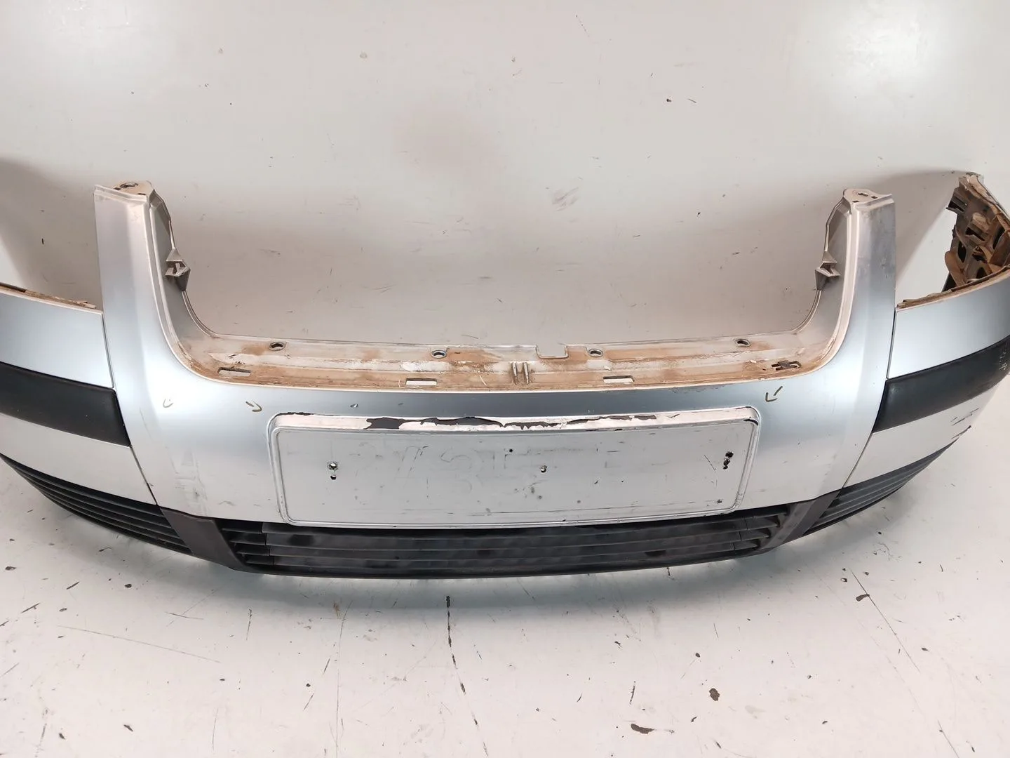 Paragolpes Delantero para Volkswagen Passat B5.5 (3B3)