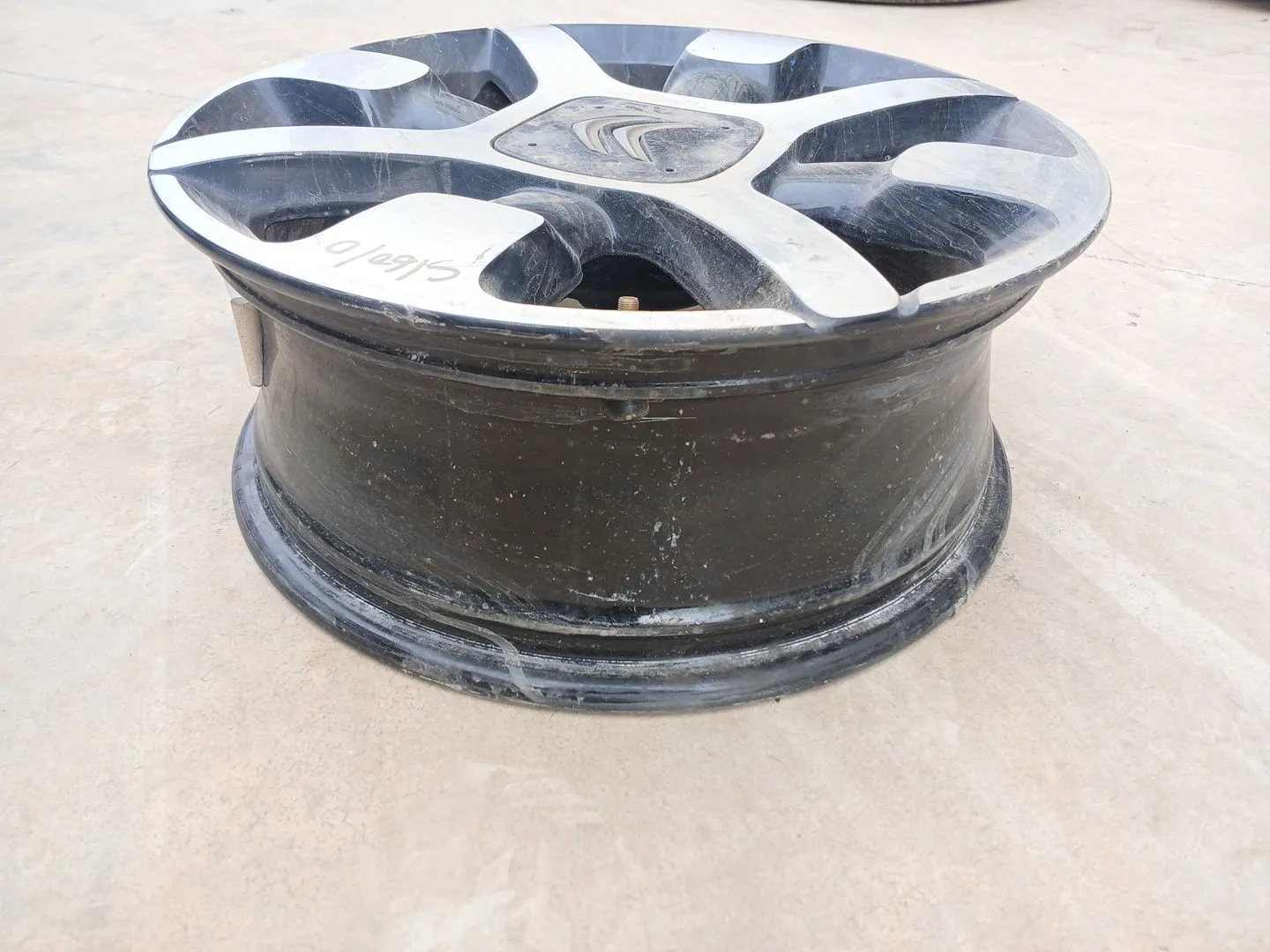 Llanta para Citroën C4 Cactus