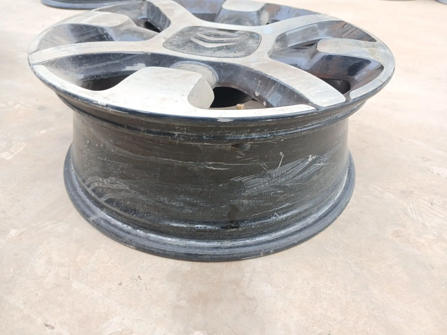Llanta para Citroën C4 Cactus