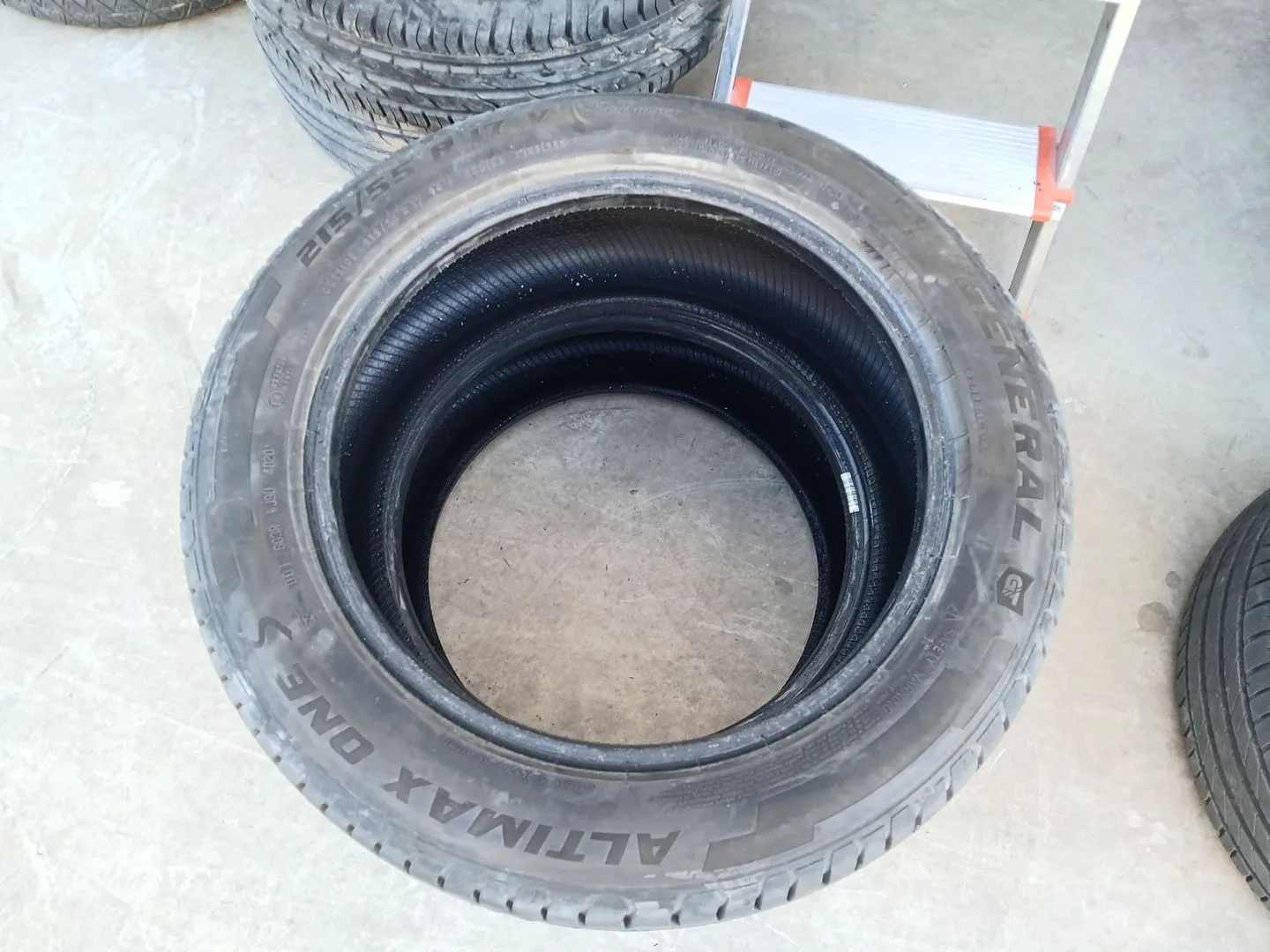 Neumatico para Nissan Juke (F15)