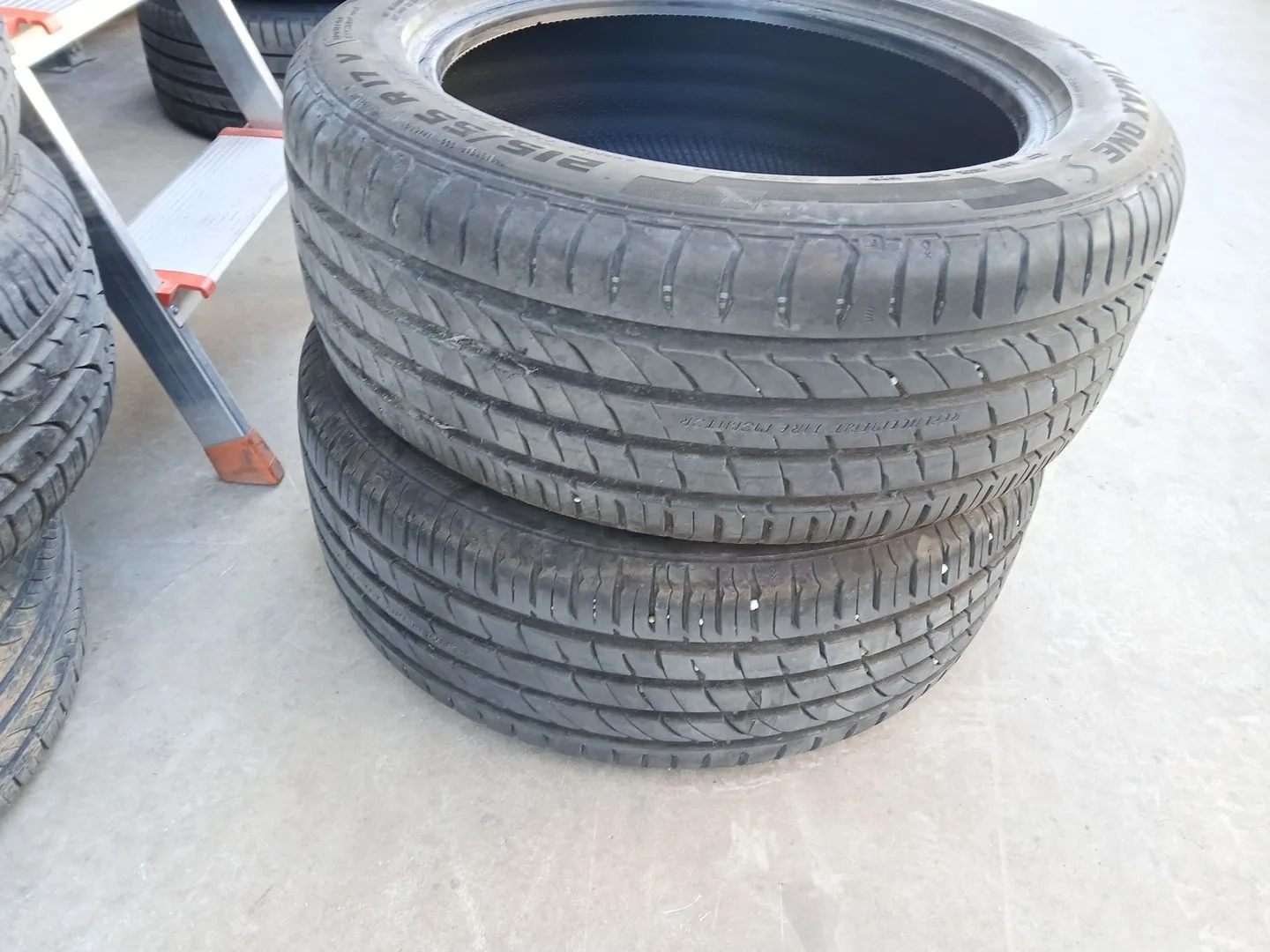 Neumatico para Nissan Juke (F15)