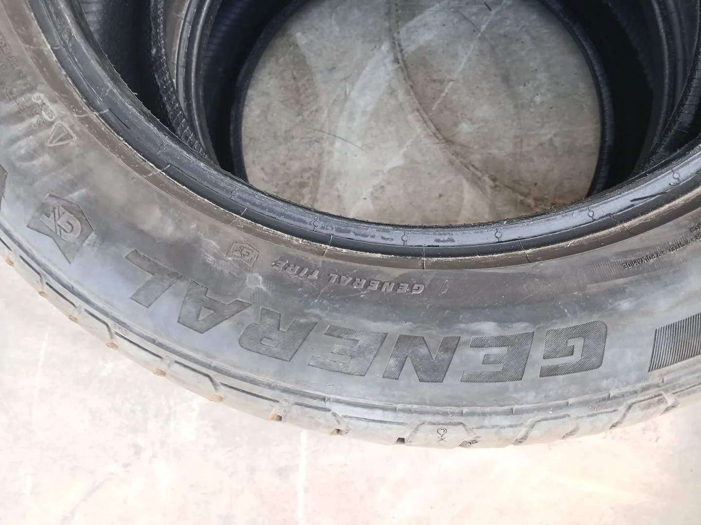 Neumatico para Nissan Juke (F15)