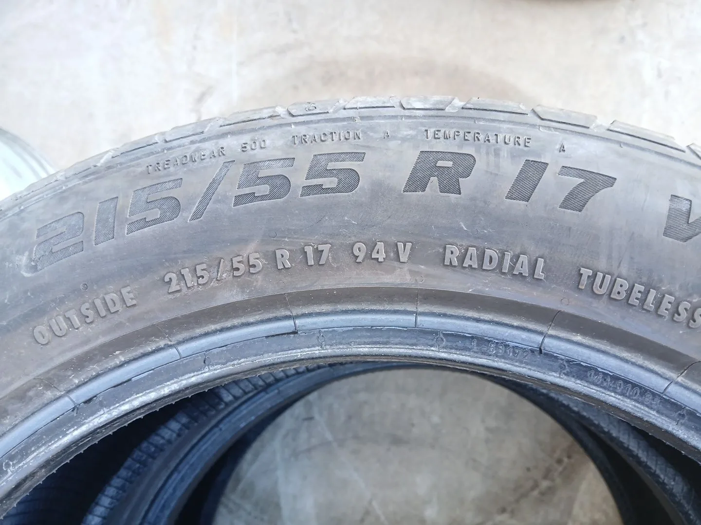 Neumatico para Nissan Juke (F15)