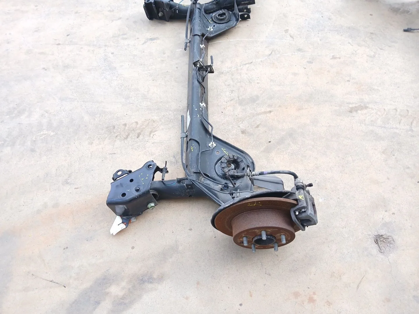 Puente Trasero para Nissan Juke (F15)