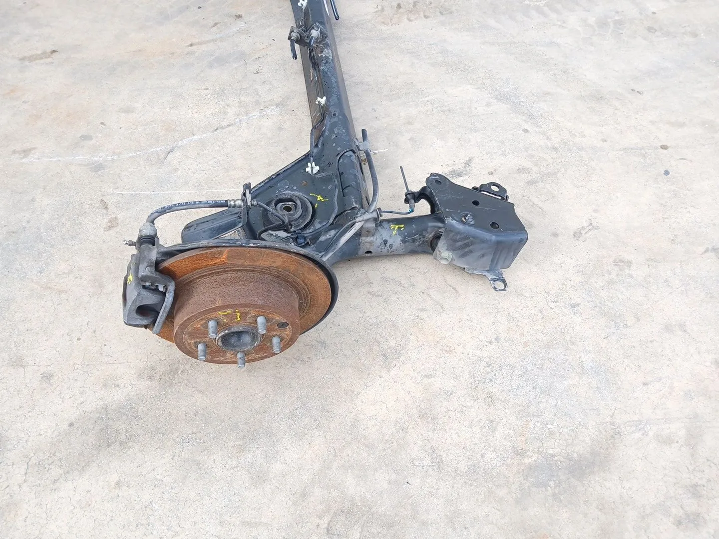 Puente Trasero para Nissan Juke (F15)