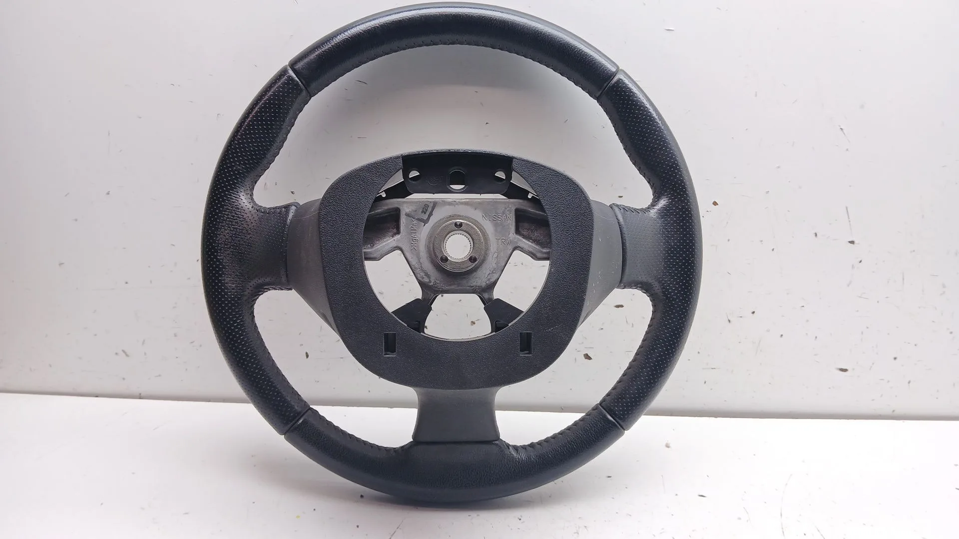 Volante para Nissan Juke (F15)