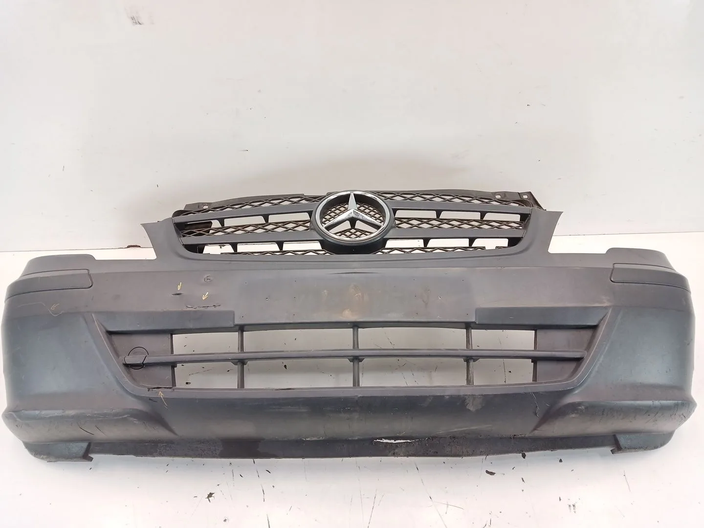 Paragolpes Delantero para Mercedes-Benz Vito / Mixto Furgoneta (W639)