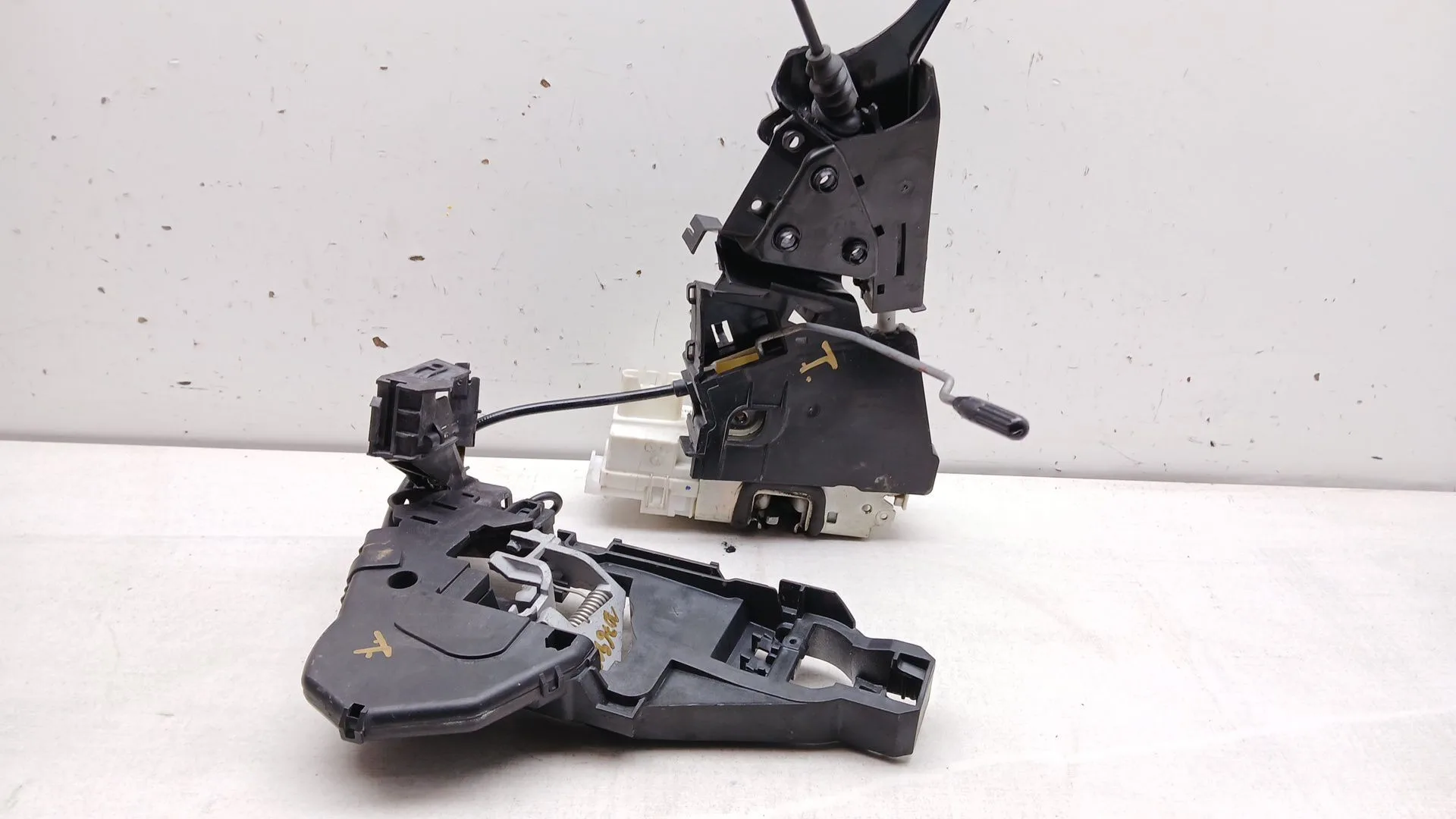 Cerradura Puerta Delantera Izquierda para Mercedes-Benz Clase B Sports Tourer (W245)