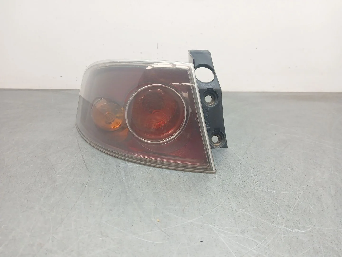 Piloto Trasero Izquierdo para Seat Ibiza Iii (6L1)