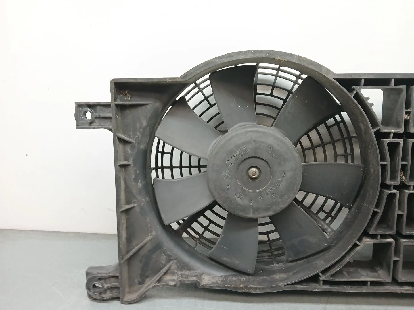 Electroventilador para Ssangyong Rodius I