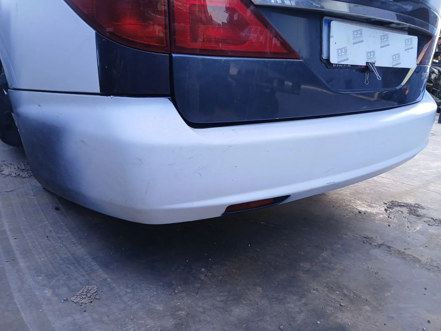 Paragolpes Trasero para Ssangyong Rodius I
