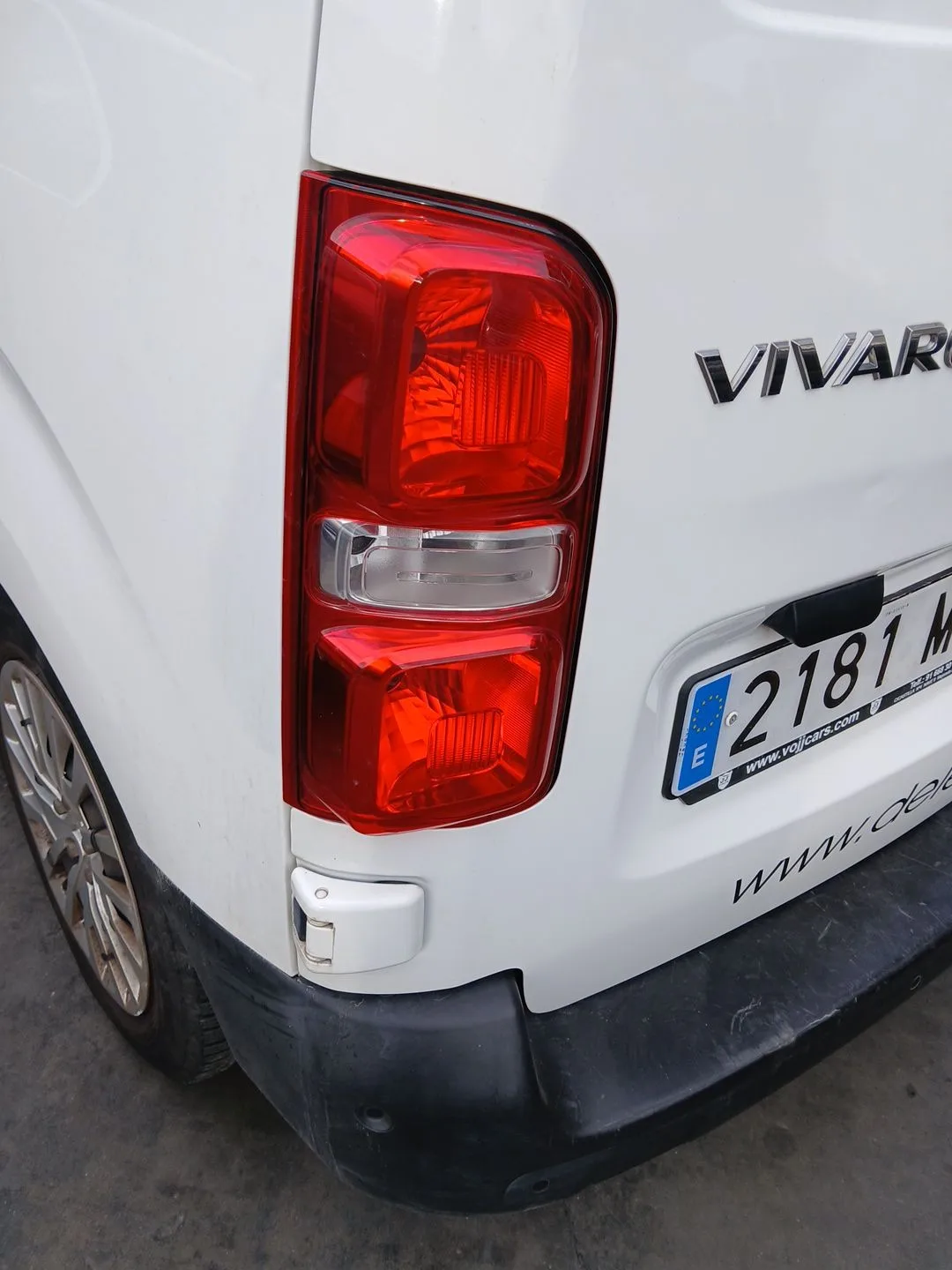 Piloto Trasero Izquierdo para Opel Vivaro C Furgoneta (K0)