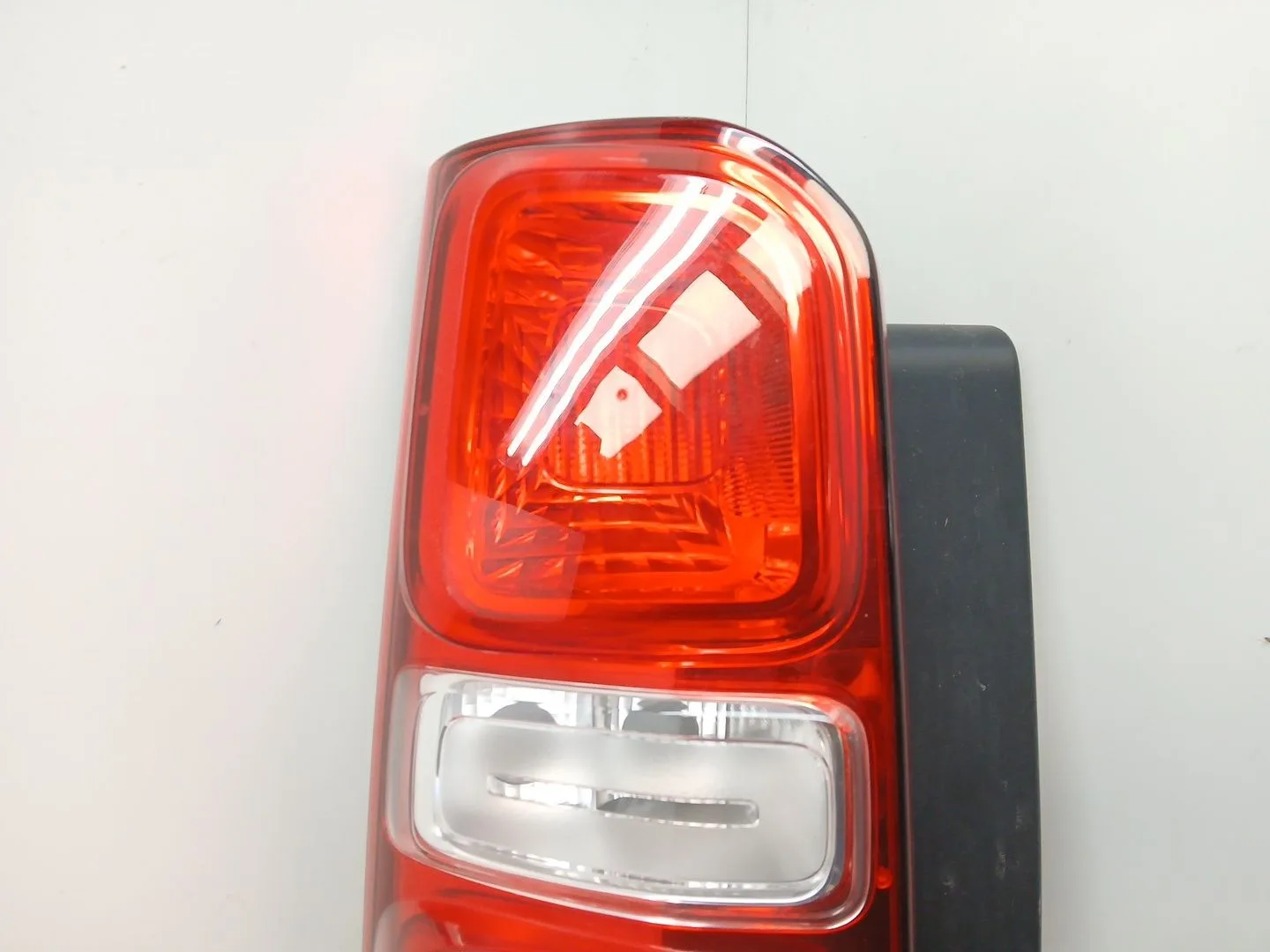 Piloto Trasero Izquierdo para Opel Vivaro C Furgoneta (K0)