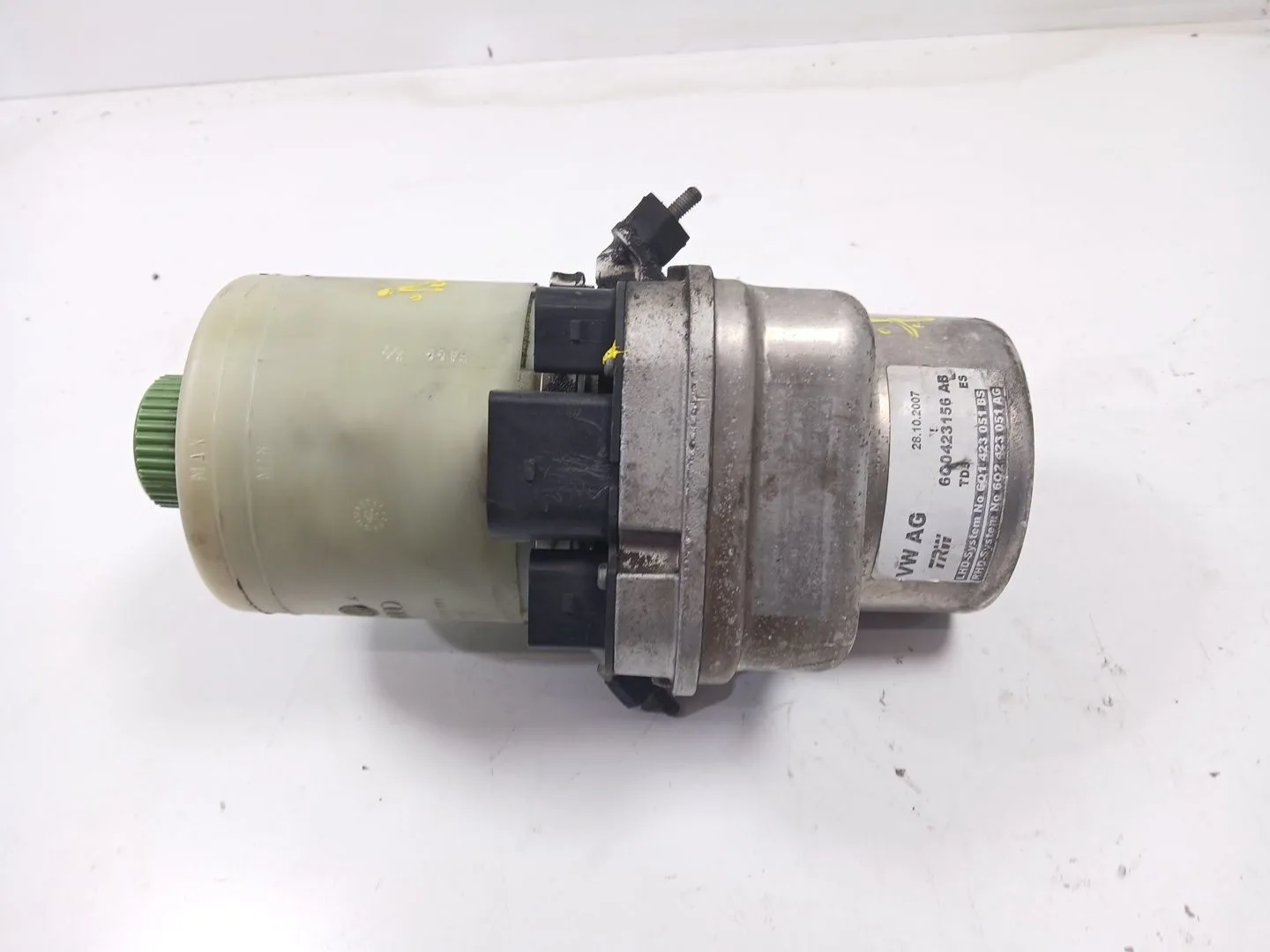 Bomba Direccion para Seat Ibiza Iii (6L1)
