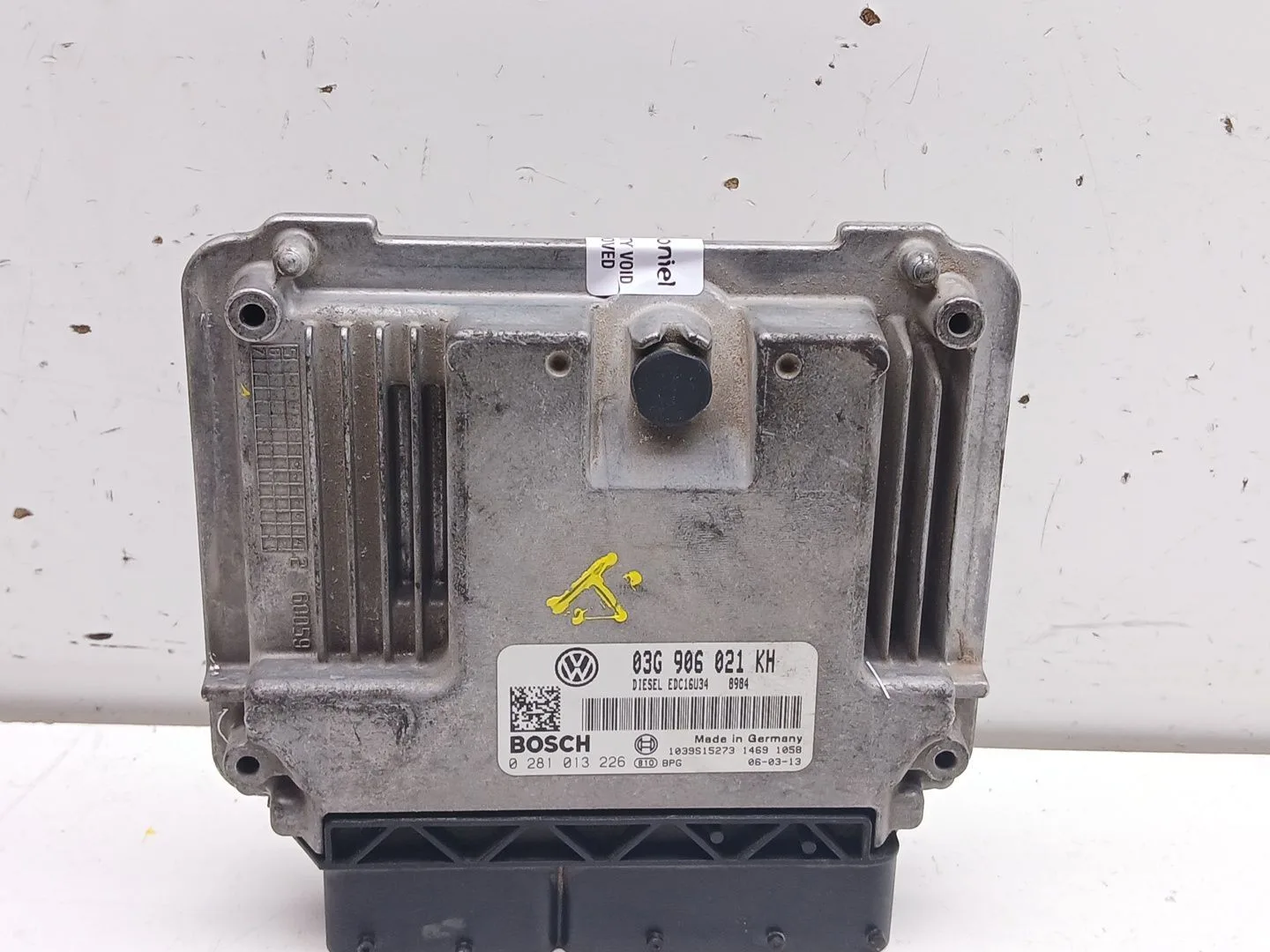 Centralita Motor Uce para Volkswagen Golf V (1K1)
