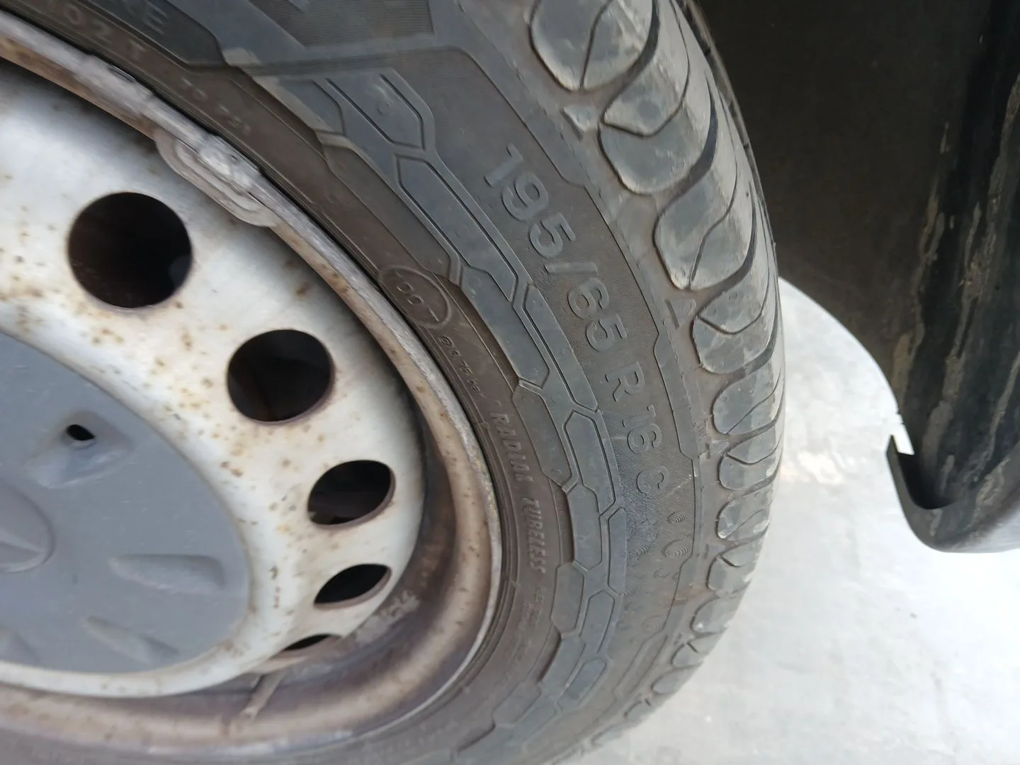 Llanta Trasera Izquierda para Mercedes-Benz Vito / Mixto Furgoneta (W639)