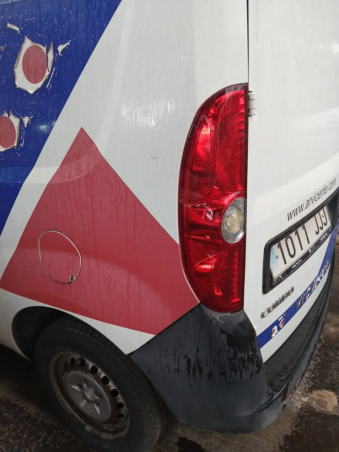 Piloto Trasero Izquierdo para Opel Combo Furgoneta/Monovolumen (X12)