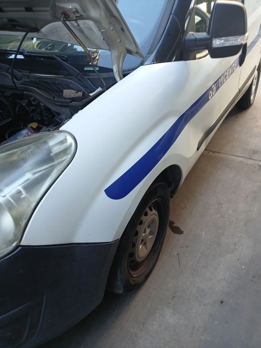 Aleta Delantera Izquierda para Opel Combo Furgoneta/Monovolumen (X12)