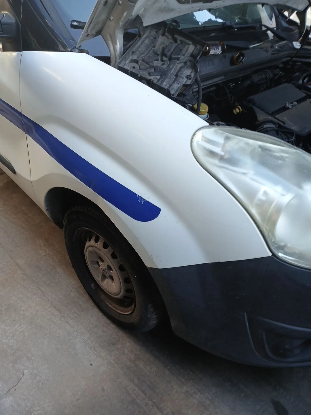 Aleta Delantera Derecha para Opel Combo Furgoneta/Monovolumen (X12)
