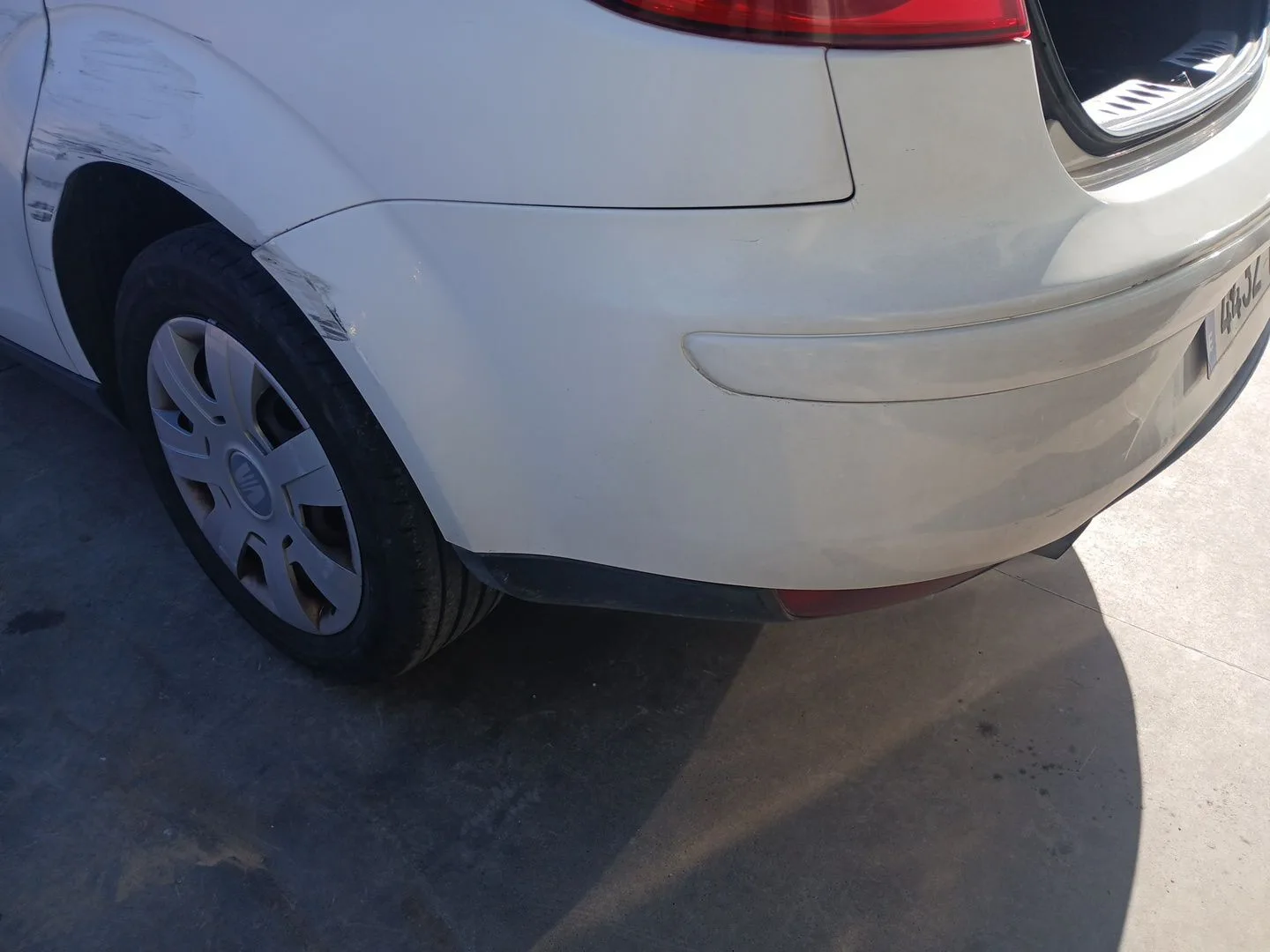 Paragolpes Trasero para Seat Toledo Iii (5P2)