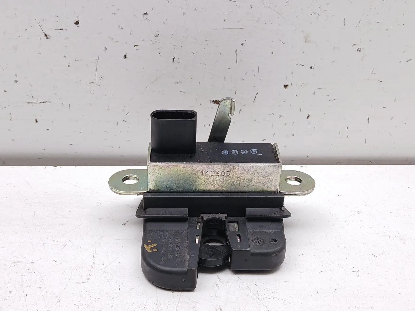Cerradura Maletero / Porton para Seat Toledo Iii (5P2)