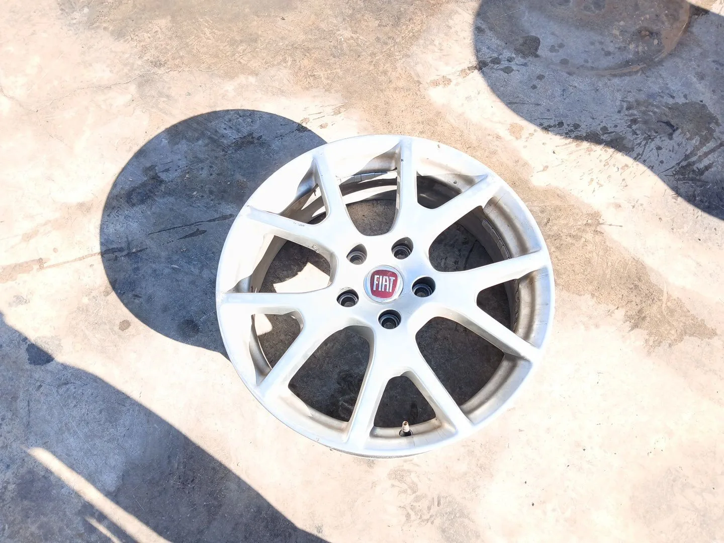 Llanta para Fiat Freemont (345_)