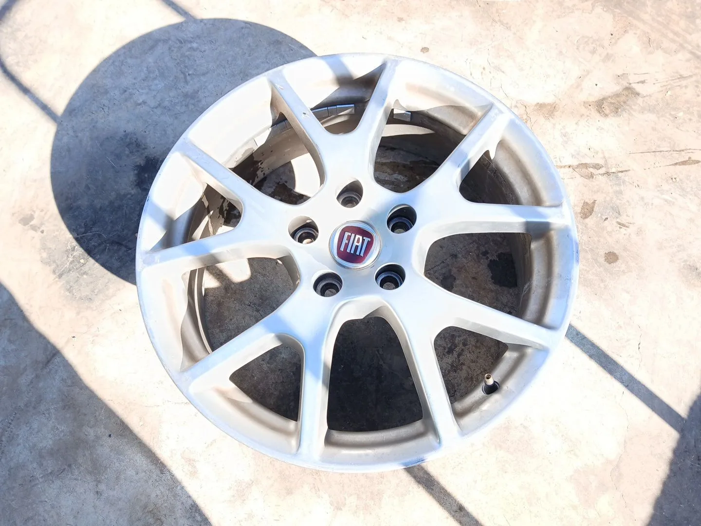 Llanta para Fiat Freemont (345_)