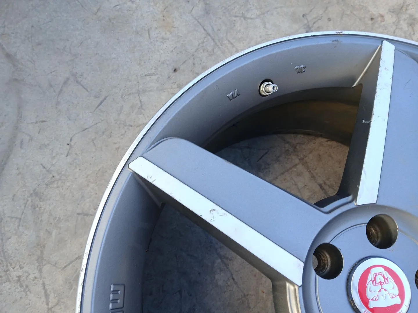 Llanta para Jaguar Xe (X760)