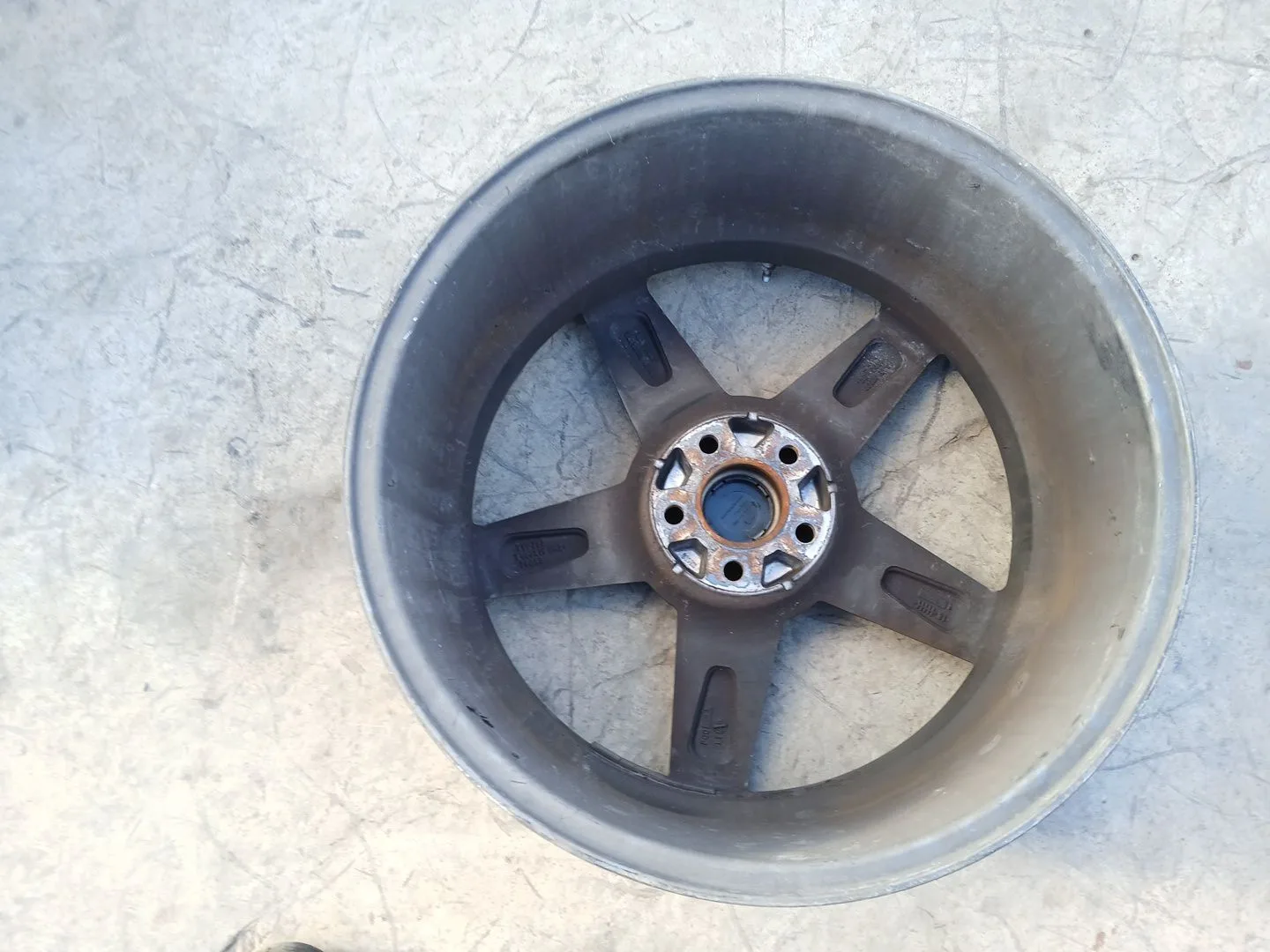 Llanta para Jaguar Xe (X760)