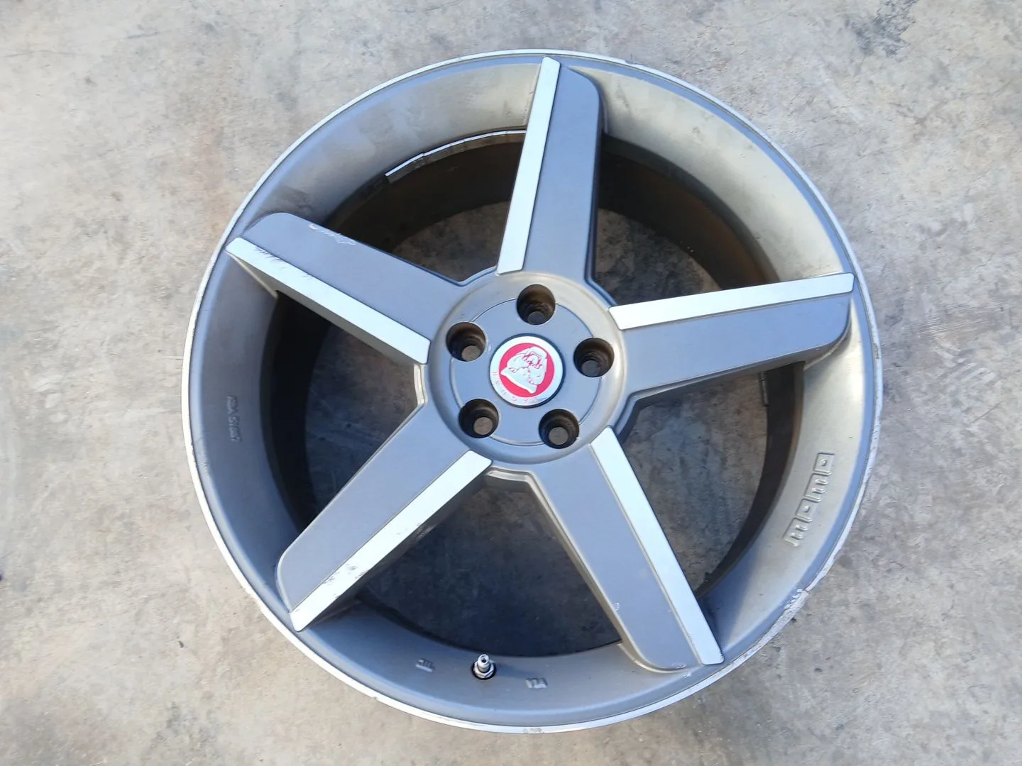 Llanta para Jaguar Xe (X760)