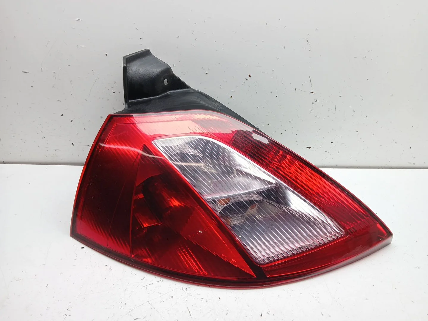 Piloto Trasero Izquierdo para Renault Megane Ii (Bm0/1_, Cm0/1_)