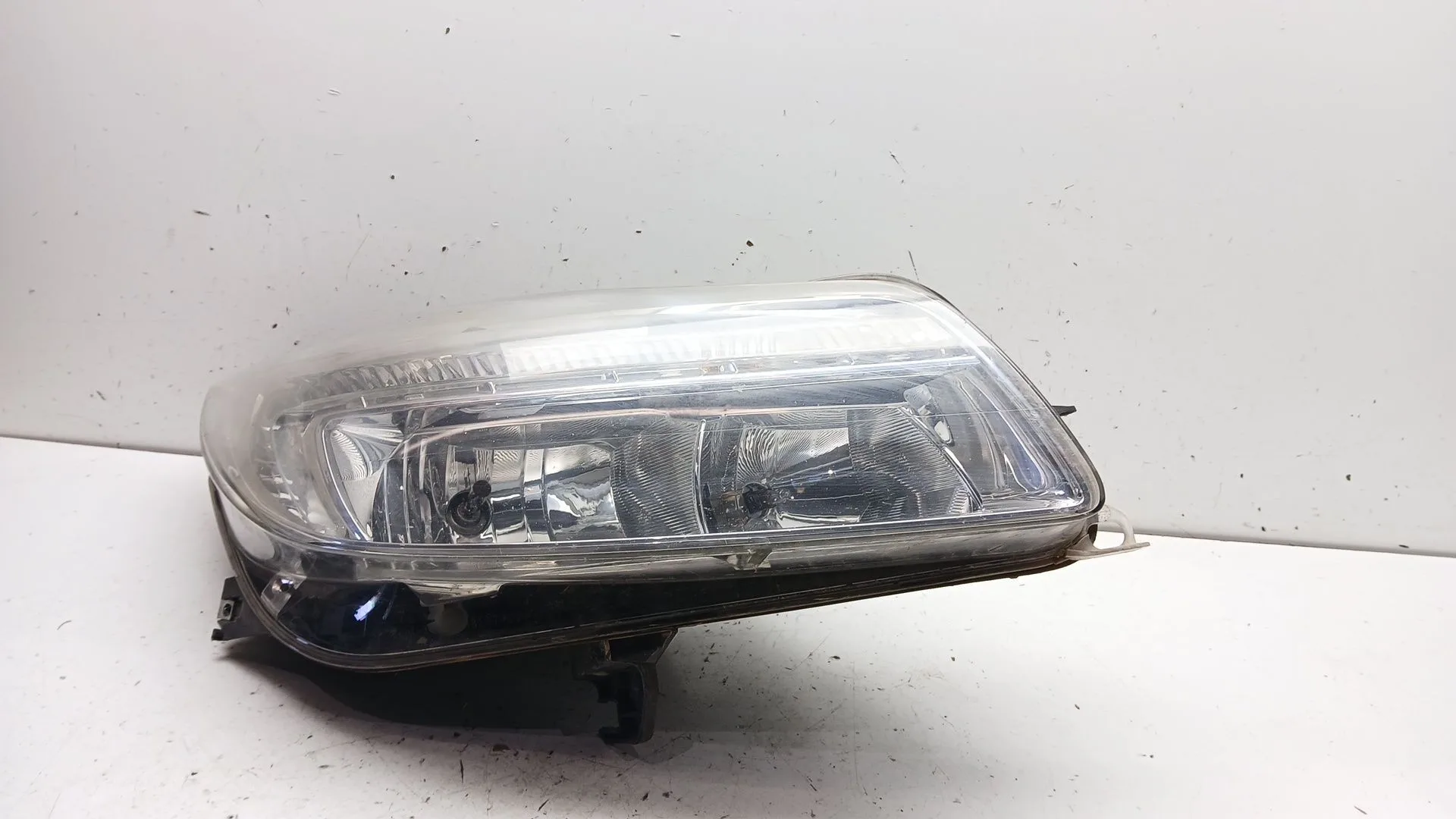 Faro Derecho para Opel Insignia A Sedan (G09)