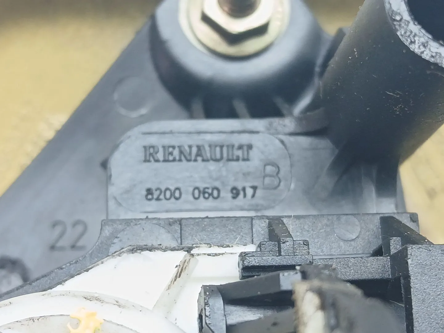 Maneta Exterior Porton para Renault Clio Ii (Bb_, Cb_)