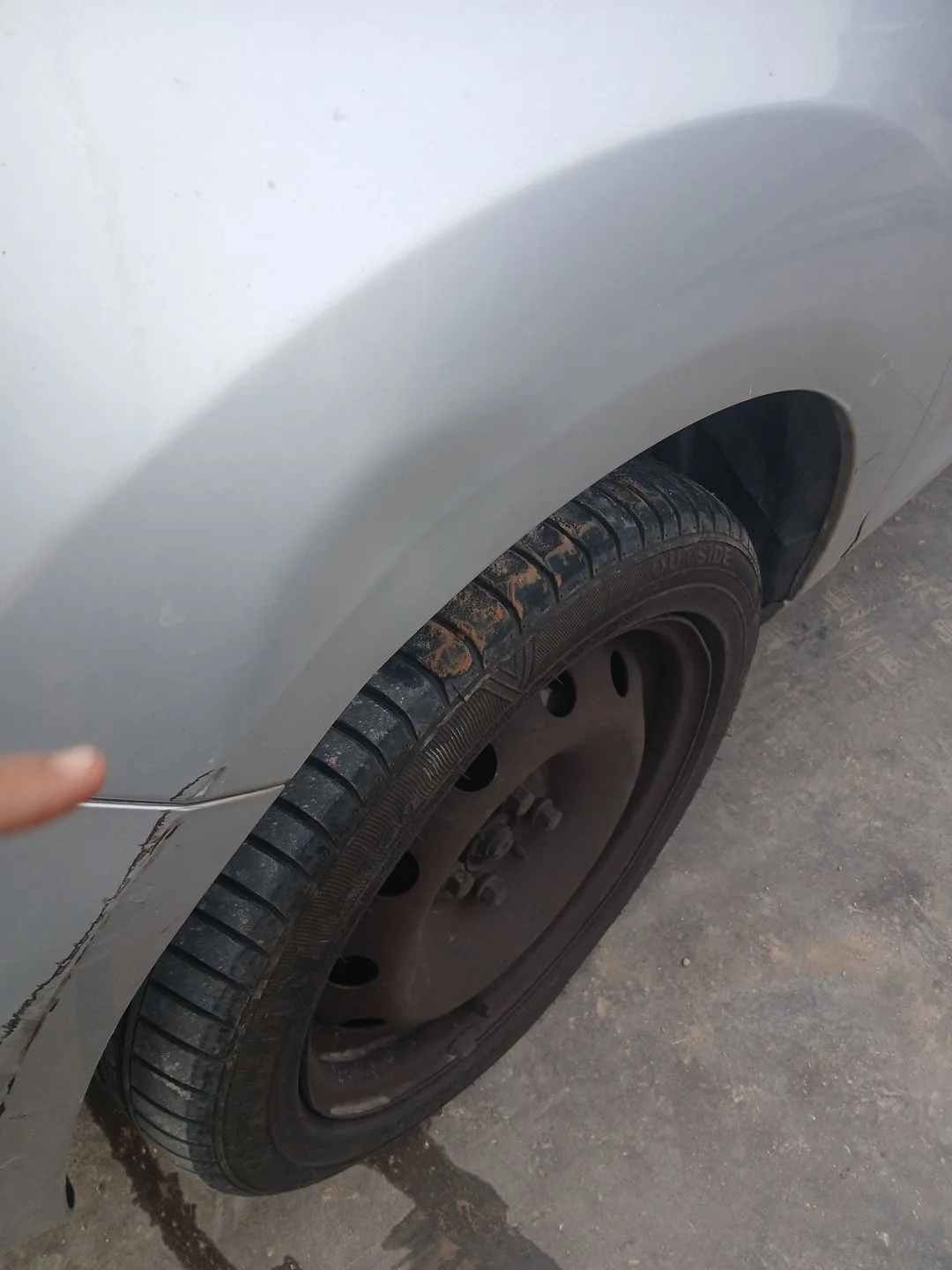 Aleta Delantera Izquierda para Ford Ka (Ru8)