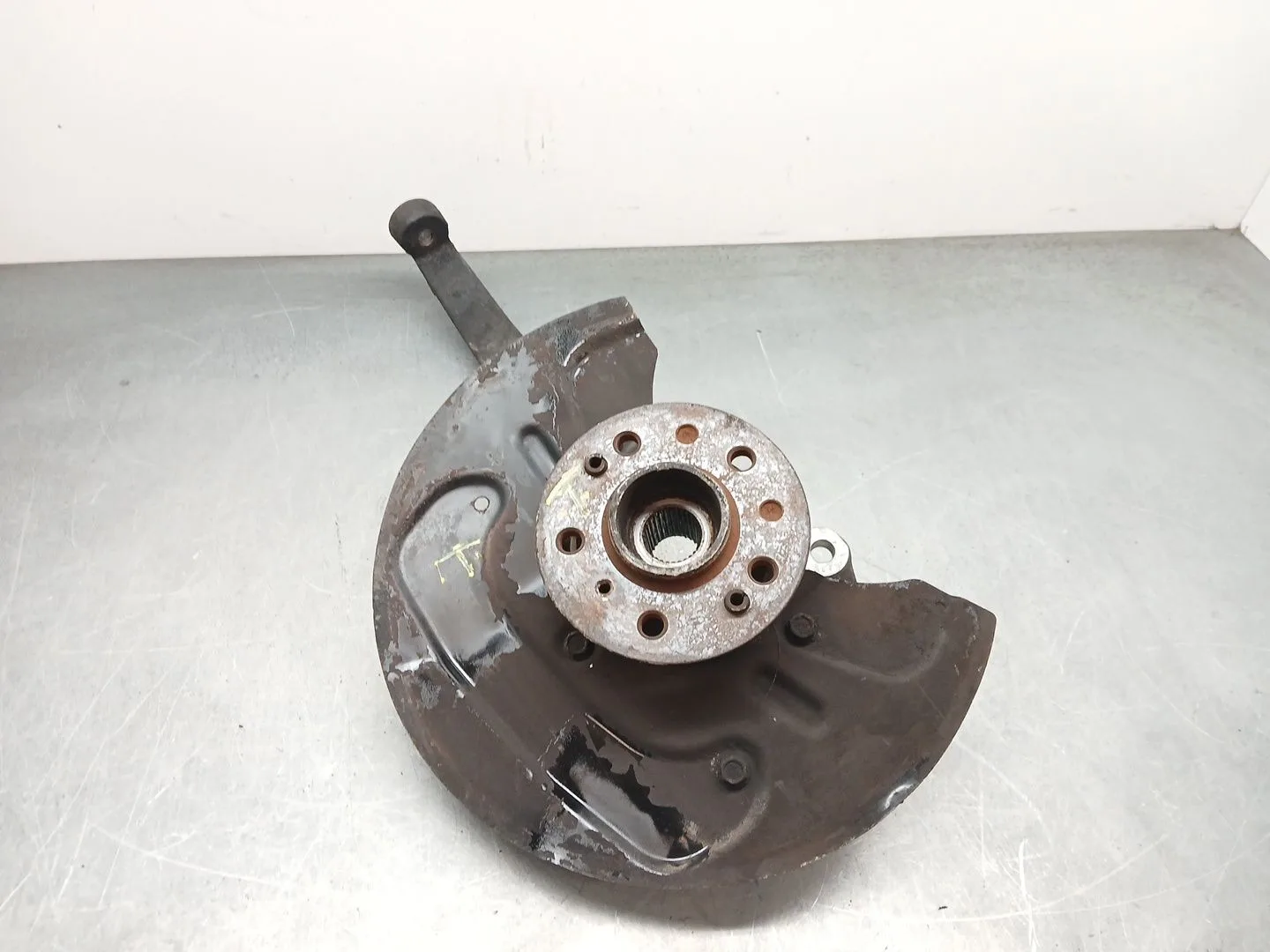 Mangueta Delantera Izquierda para Mercedes-Benz Clase M (W164)