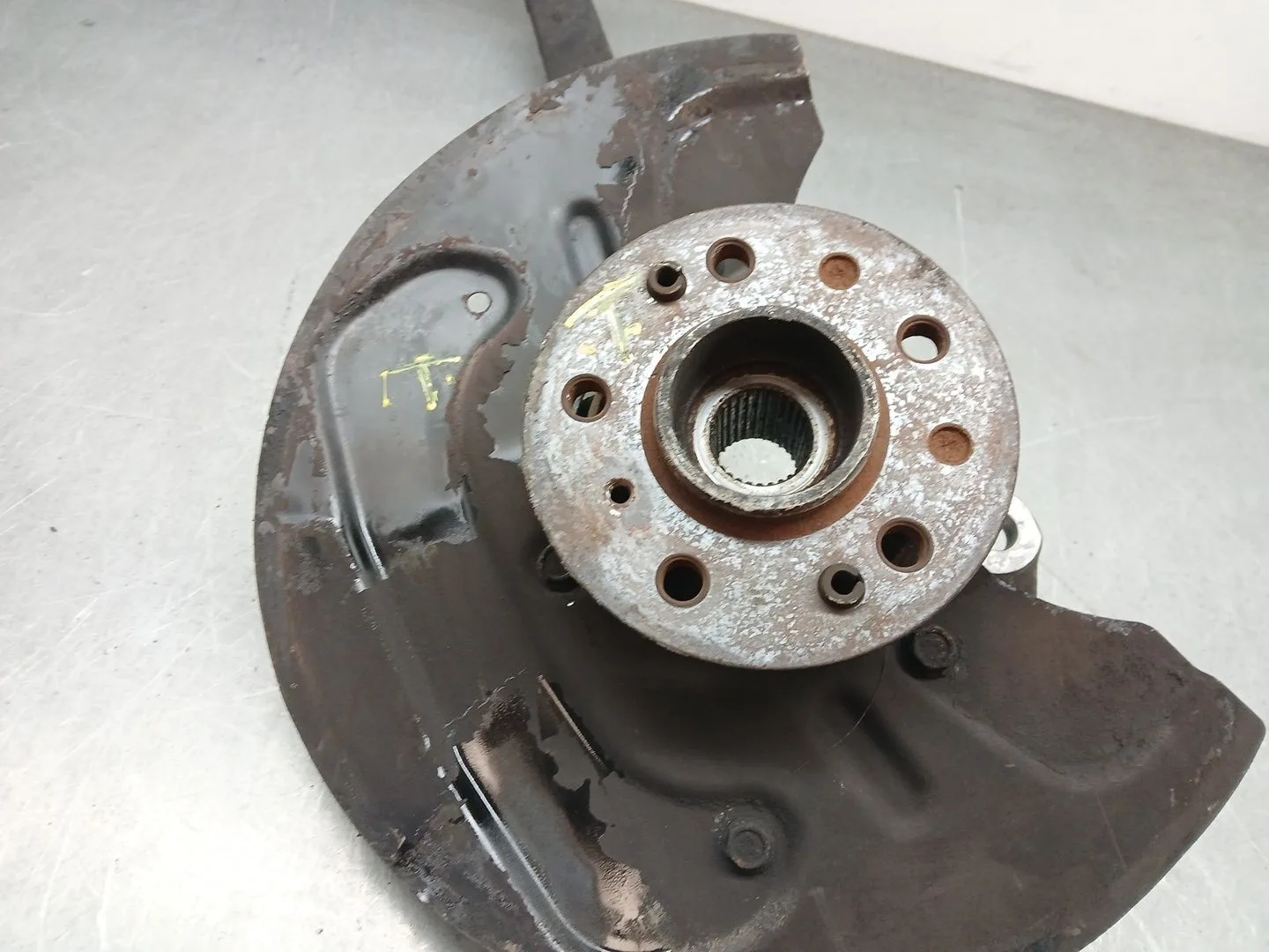 Mangueta Delantera Izquierda para Mercedes-Benz Clase M (W164)